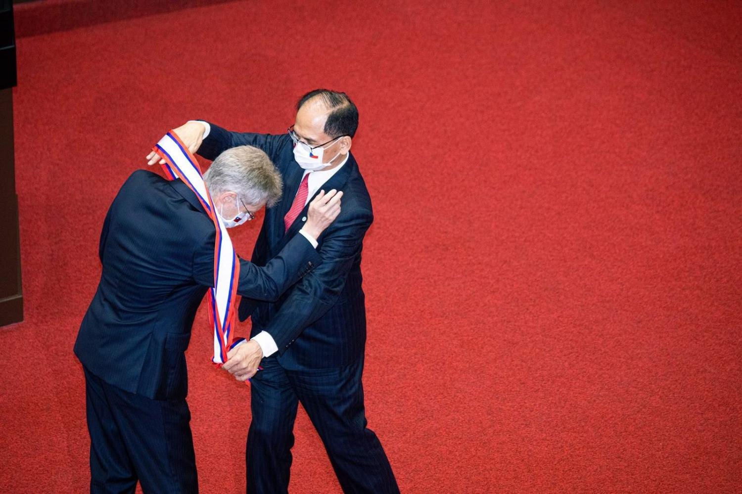 The visit of Czech Senate President Miloš Vystrčil (L) to Taipei in September 2020, against the wishes of his president, caused Beijing to announce that he would pay a “heavy price” (Annabelle Chih/SOPA Images/LightRocket via Getty Images)